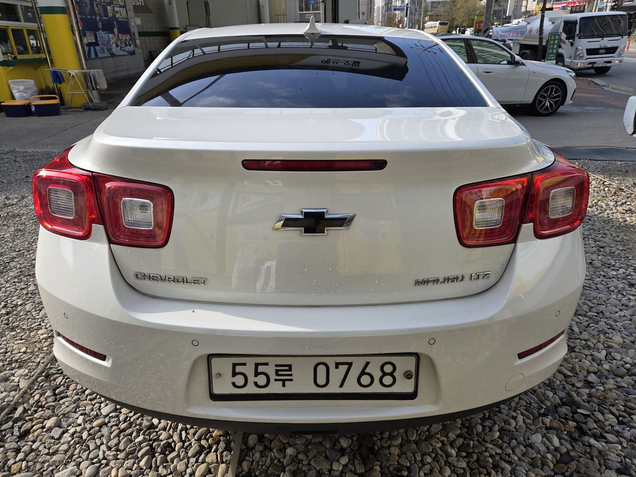 Chevrolet Malibu LTZ rear view